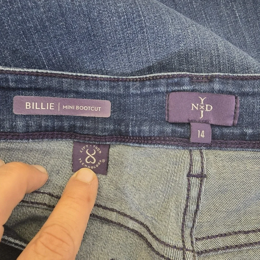 NYDJ‎ Jeans Womens 14 Billie Mini Bootcut Medium Blue Wash Stretch Denim Comfort
